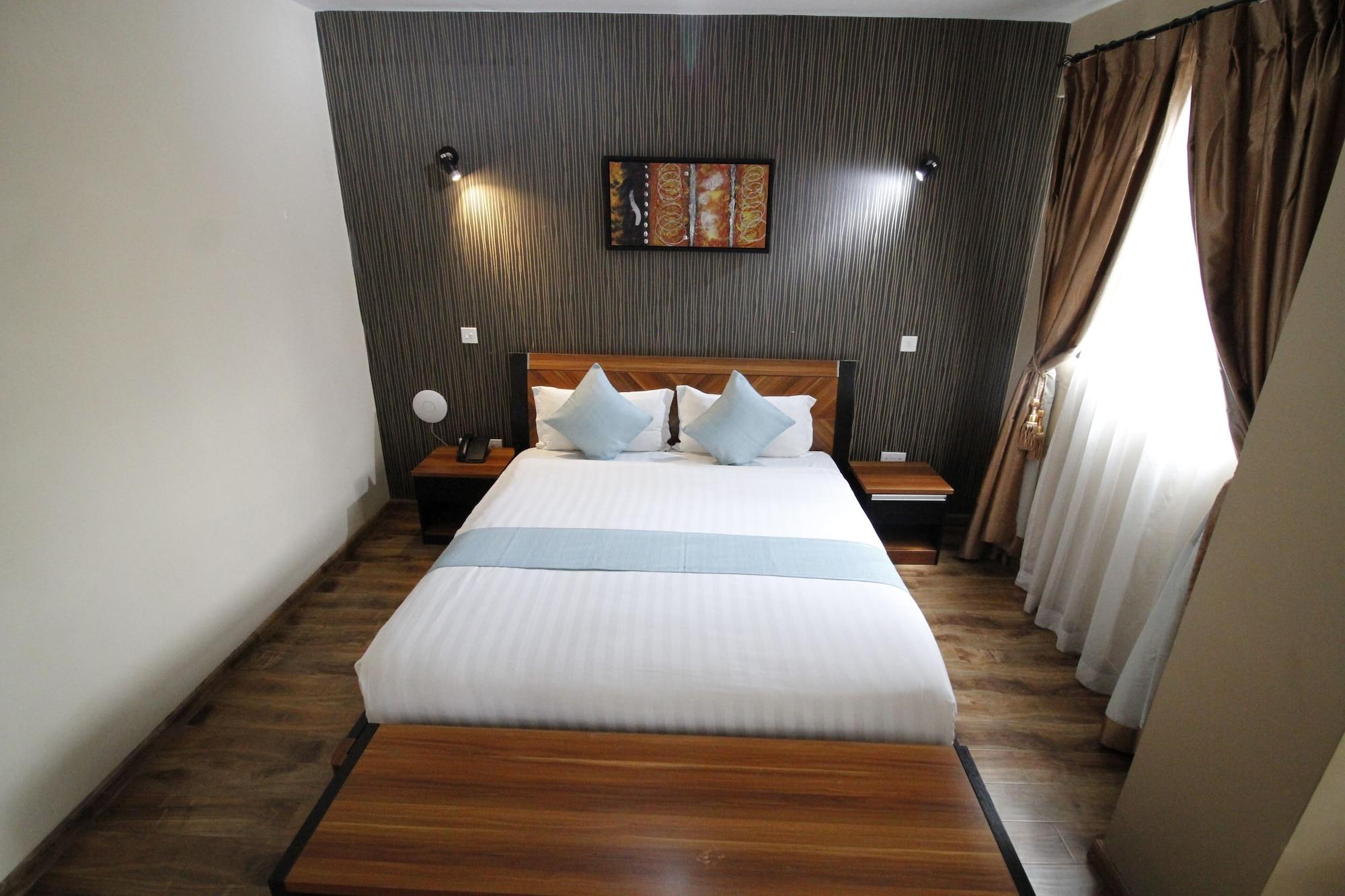 We Hotel And Suites Nairobi Exterior foto